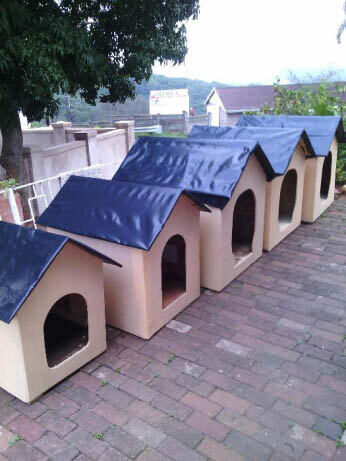 HOMEMADE DIY DOG & PUPPY HOUSES, KENNELS